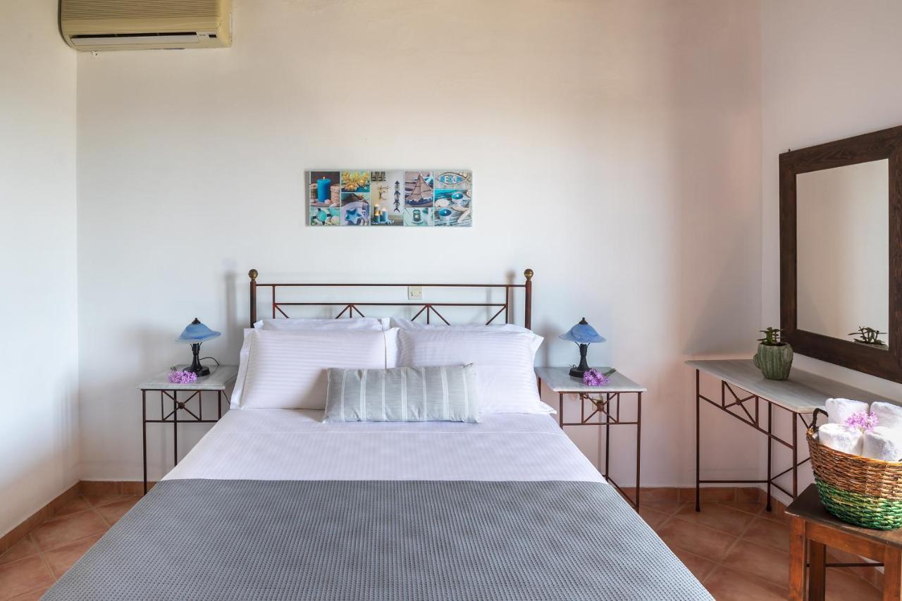 Cochili Rooms & Apartments Azolimnos Bagian luar foto
