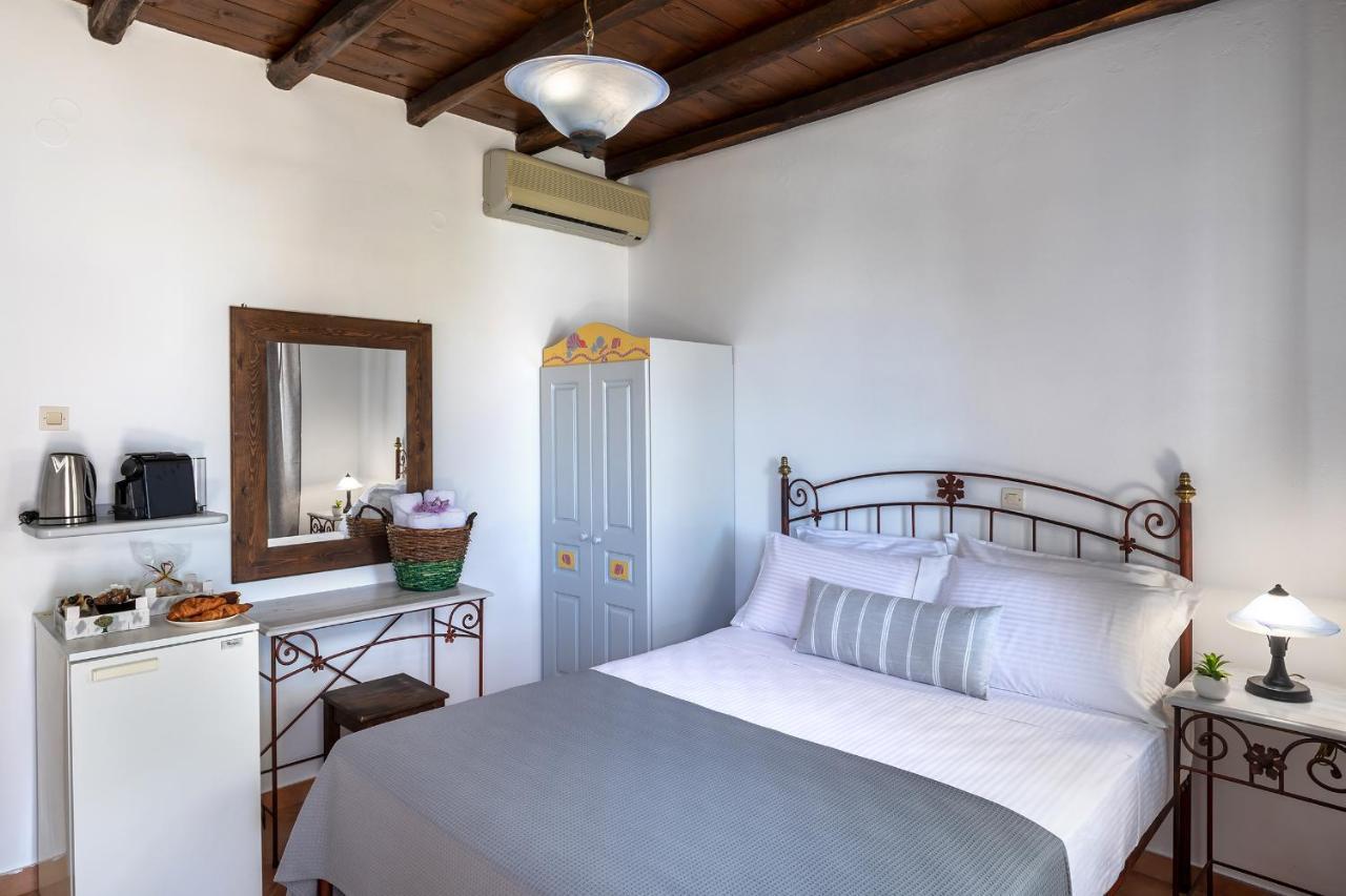 Cochili Rooms & Apartments Azolimnos Bagian luar foto