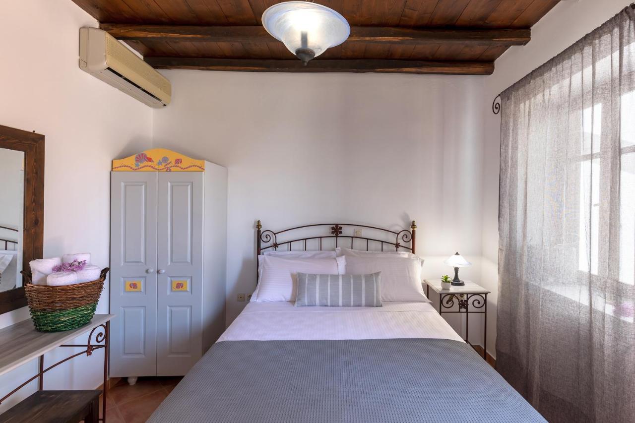 Cochili Rooms & Apartments Azolimnos Bagian luar foto