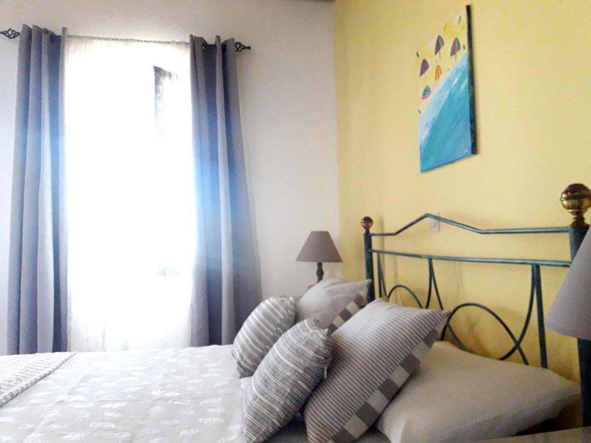 Cochili Rooms & Apartments Azolimnos Bagian luar foto